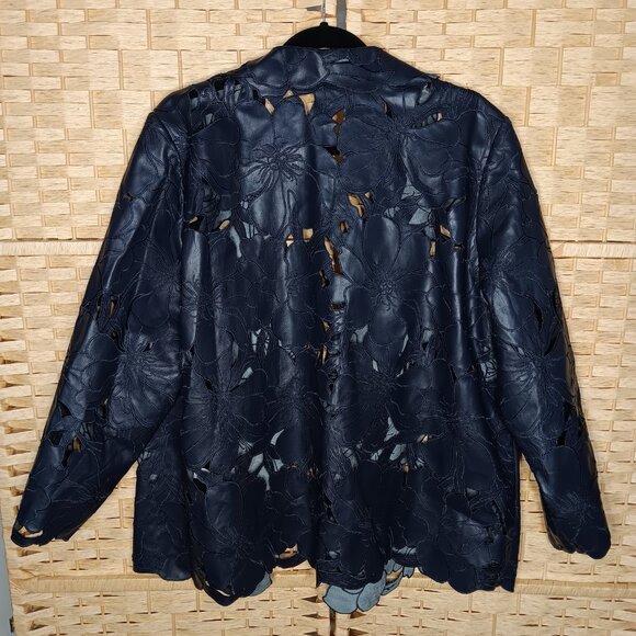 Chico's Faux Leather Laser Cut Floral Blazer Navy XL 16 - Picture 6 of 13